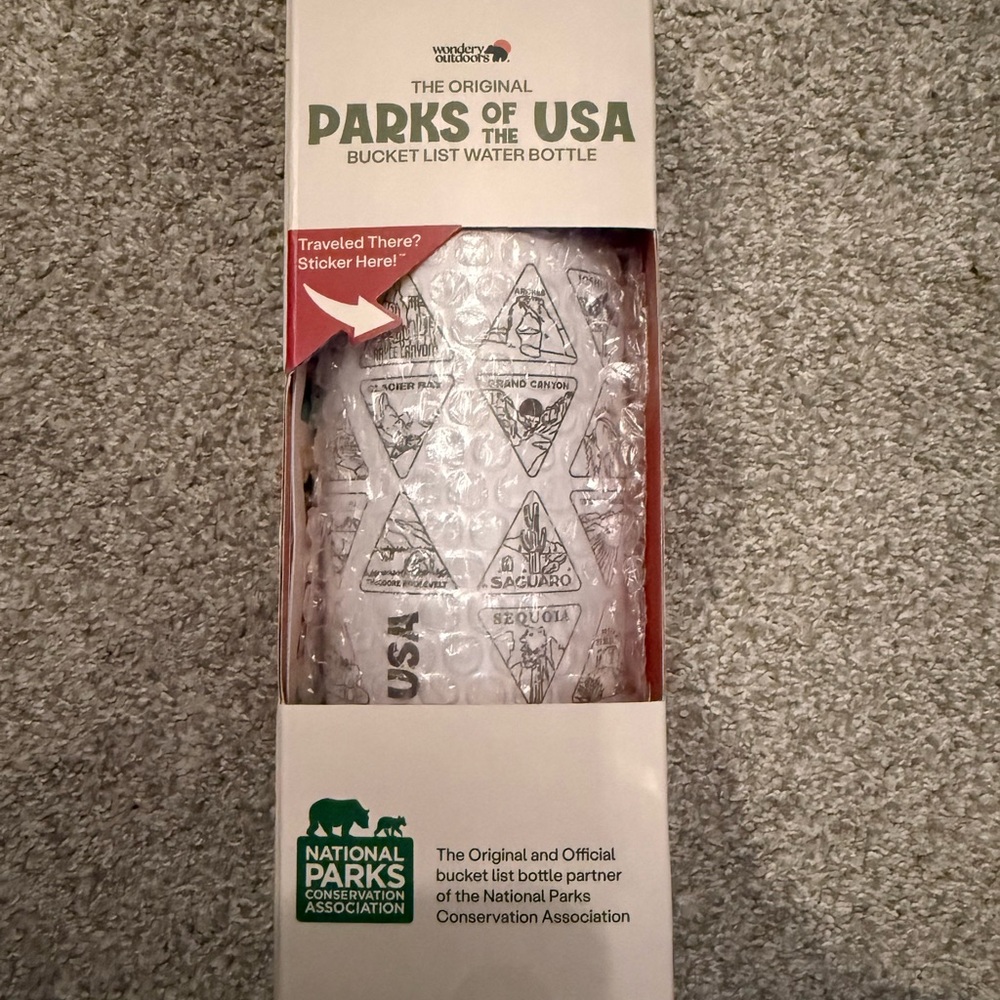 National Parks of USA Water Bottle new in box